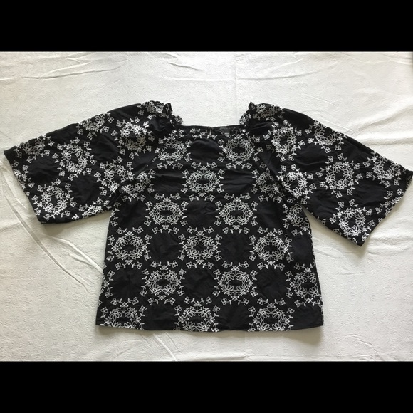Ann Taylor cotton embroidered top - Picture 1 of 3